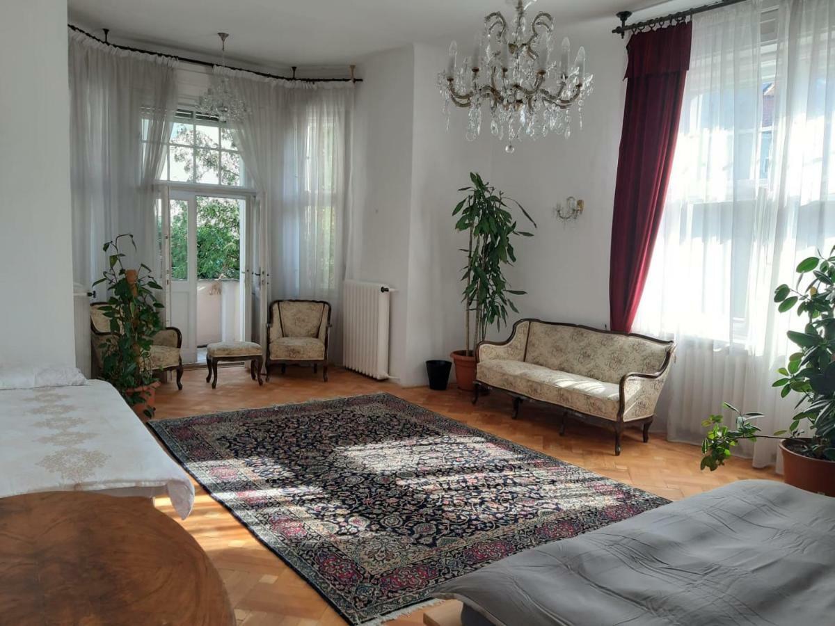 Rooms In Prague-Big+Comfy Exterior photo