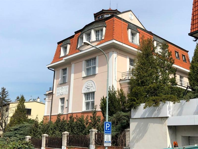 Rooms In Prague-Big+Comfy Exterior photo