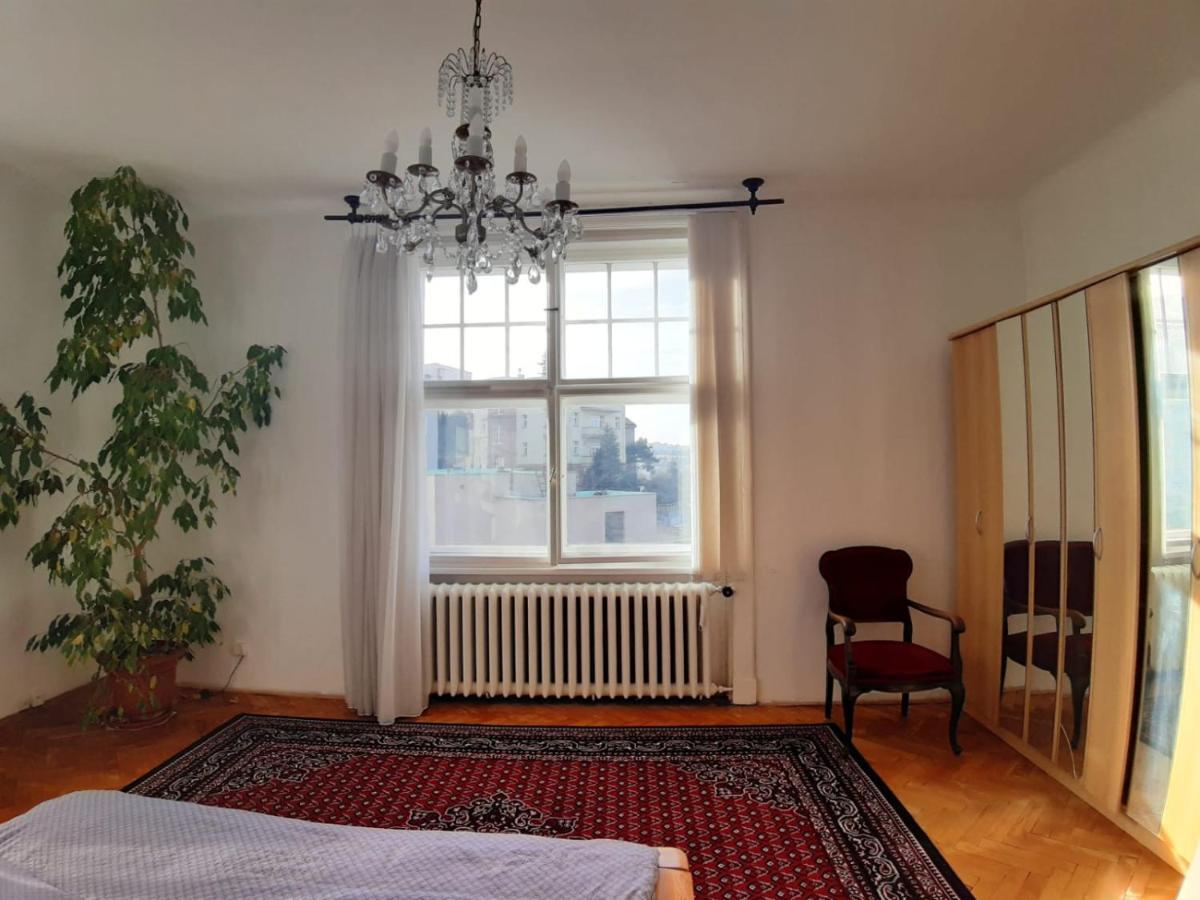 Rooms In Prague-Big+Comfy Exterior photo