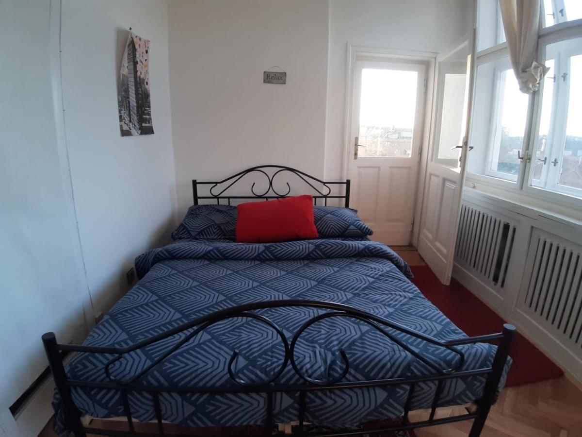 Rooms In Prague-Big+Comfy Exterior photo